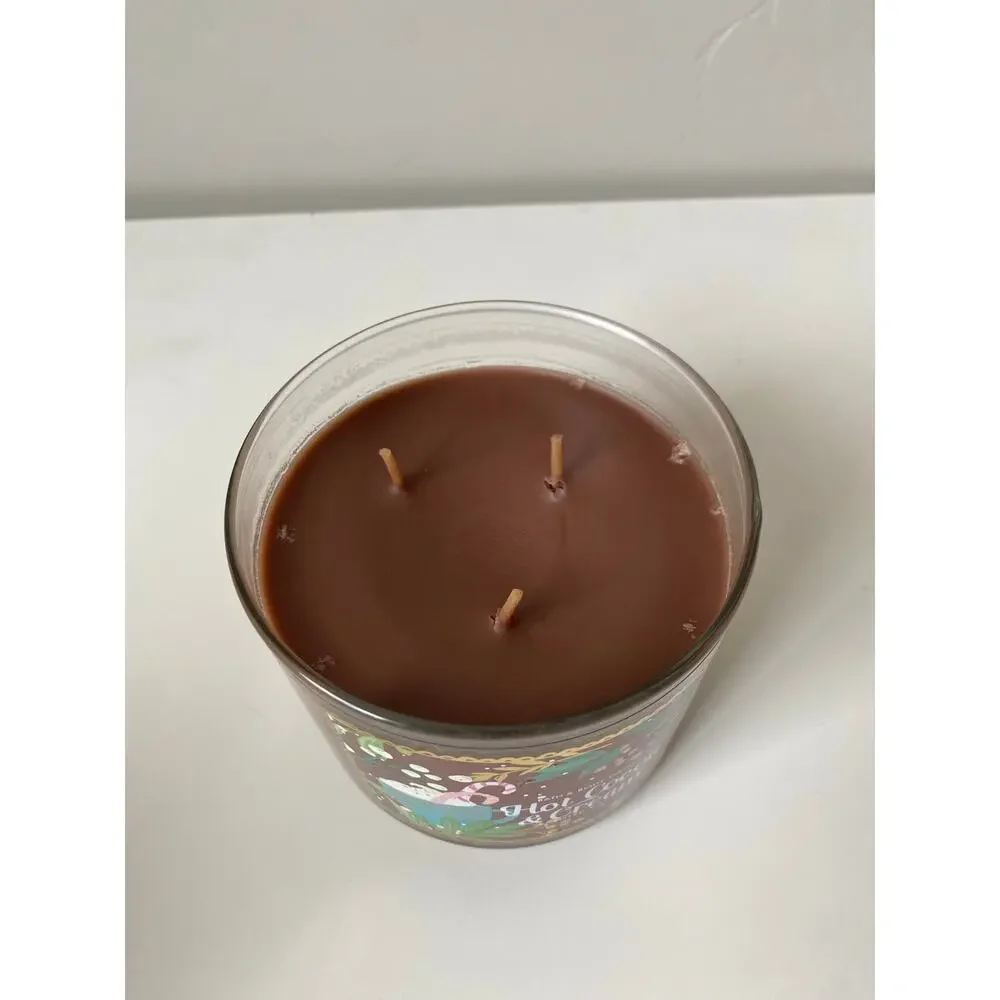 Bath and Body Works Hot Cocoa & Cream Large Scented 3 Wick Candle- 14.5oz - Picture 3 of 4